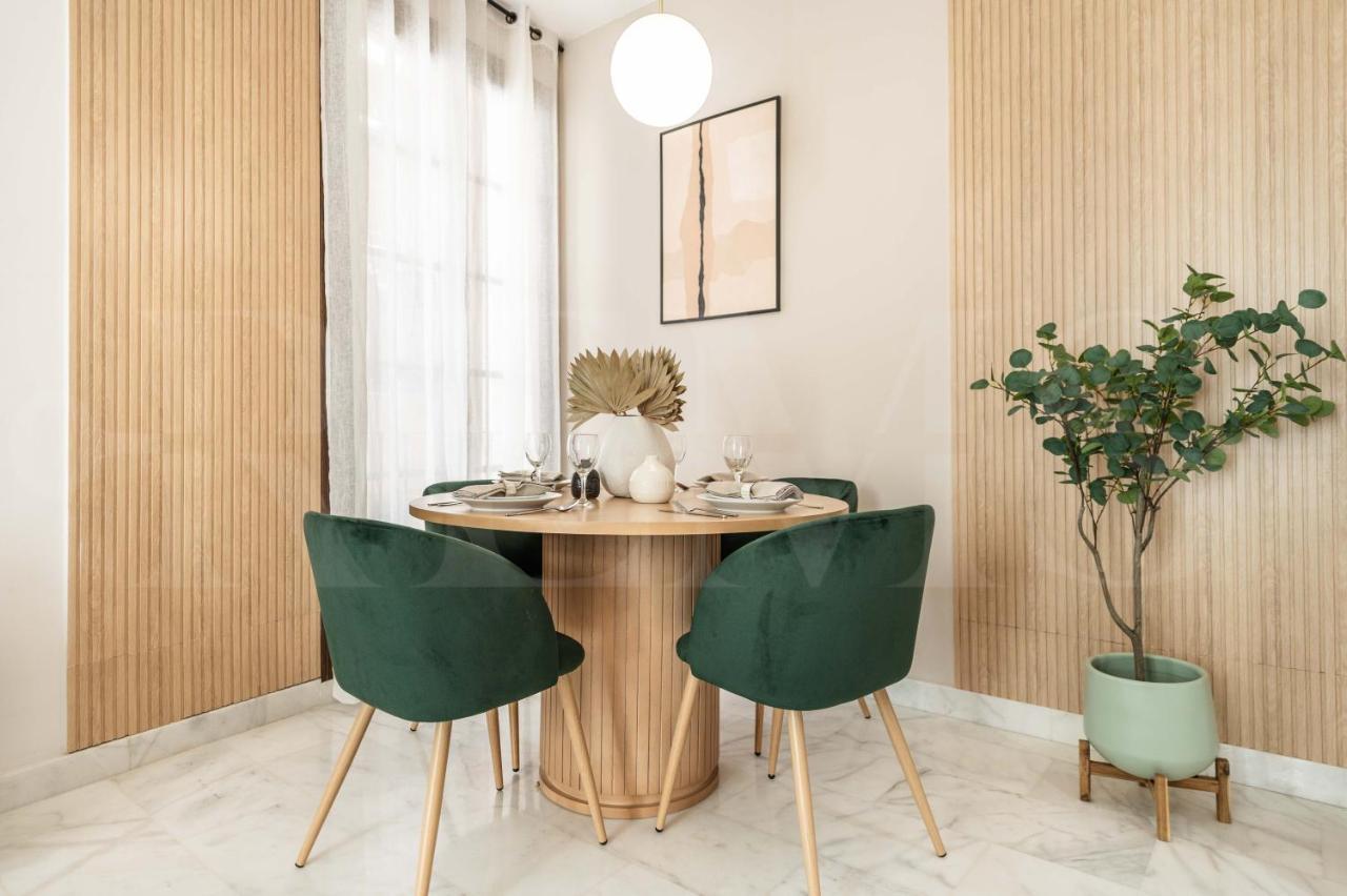 Elegant In The Heart Of By Rems Apartamento